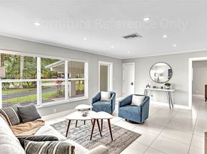 1577 NE 48th Ct, Oakland Park FL 33334