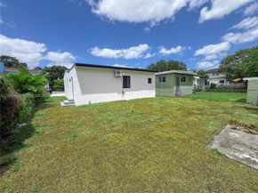 1846 NW 49th St, Miami FL 33142