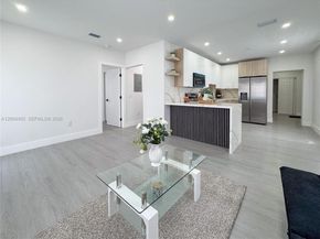 1846 NW 49th St, Miami FL 33142