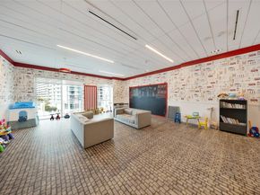 1080 Brickell Ave 2708, Miami FL 33131