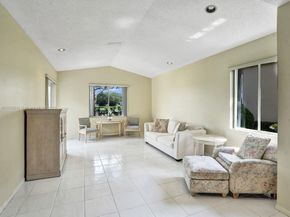 15831 SW 10th St, Pembroke Pines FL 33027