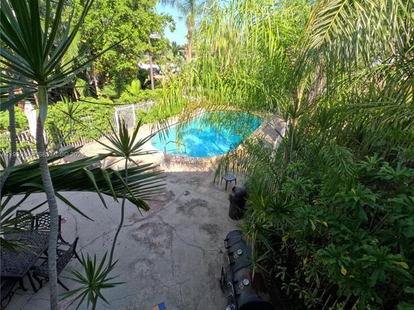 1423 Holly Heights Dr 15, Fort Lauderdale FL 33304