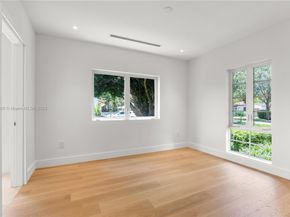 45 NE 104th St, Miami Shores FL 33138