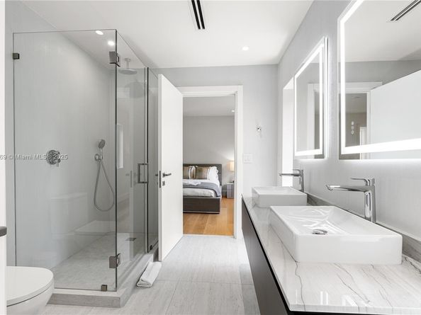 45 NE 104th St, Miami Shores FL 33138