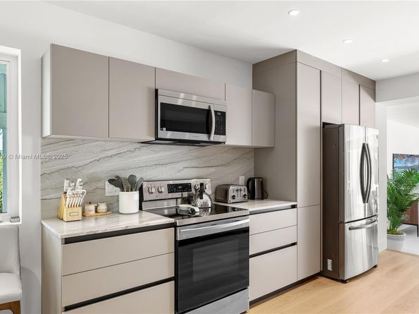 45 NE 104th St, Miami Shores FL 33138