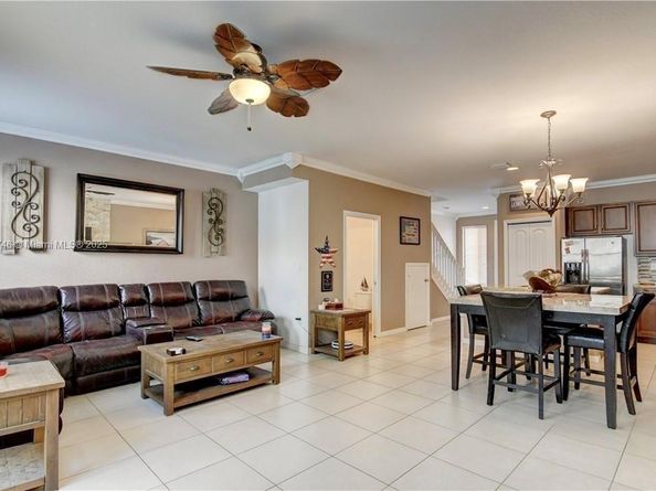 1071 NW 33rd Ct, Pompano Beach FL 33064