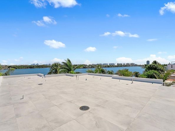 1311 Stillwater Dr, Miami Beach FL 33141