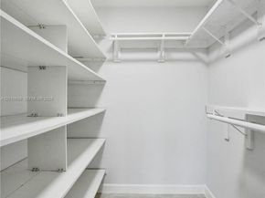 5950 Del Lago Cir 104, Sunrise FL 33313