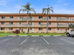 5950 Del Lago Cir 104, Sunrise FL 33313
