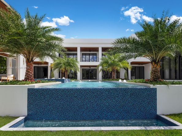 9900 SW 125th Ave, Miami FL 33186