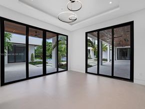 9900 SW 125th Ave, Miami FL 33186