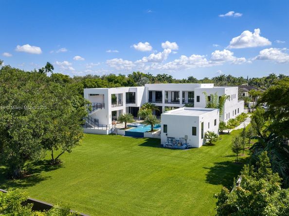 9900 SW 125th Ave, Miami FL 33186
