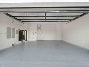 2950 NE 164th St, North Miami Beach FL 33160