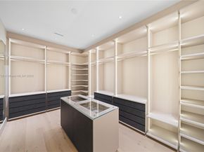 2950 NE 164th St, North Miami Beach FL 33160