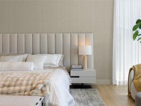 2950 NE 164th St, North Miami Beach FL 33160