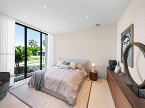 2950 NE 164th St, North Miami Beach FL 33160