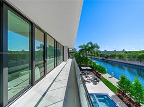 2950 NE 164th St, North Miami Beach FL 33160