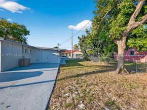 17821 NW 22nd Ave, Miami Gardens FL 33056