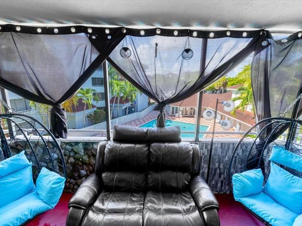Undisclosed Address #A11852159, Miami FL 33193