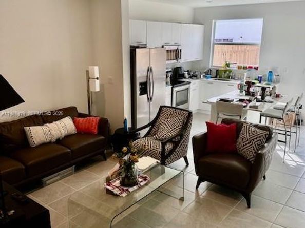 12220 NW 23rd Ct 12220, Miami FL 33167