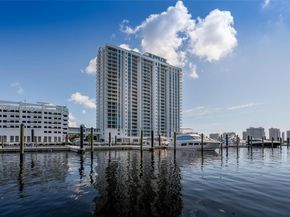 17301 Biscayne Blvd 2301, North Miami Beach FL 33160