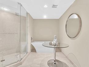 17301 Biscayne Blvd 2301, North Miami Beach FL 33160