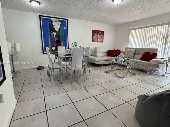 15480 SW 82nd Ln 228, Miami FL 33193