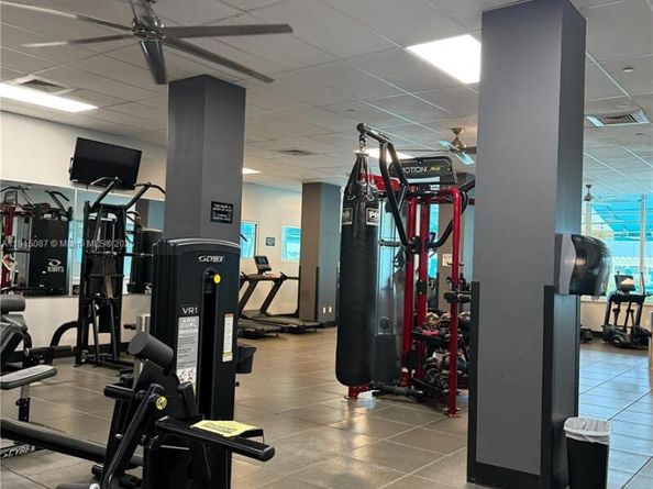 2501 S Ocean Dr 1405, Hollywood FL 33019