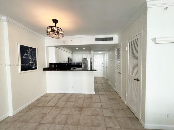 2501 S Ocean Dr 1405, Hollywood FL 33019