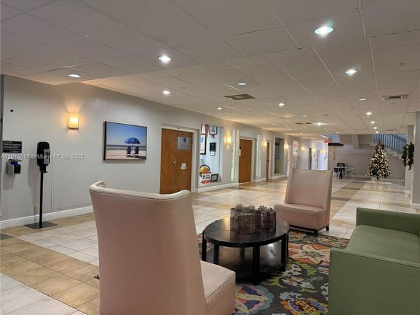 2501 S Ocean Dr 1405, Hollywood FL 33019