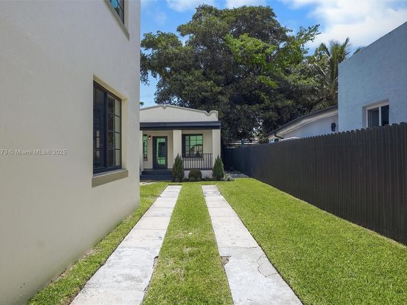 1145 SW 20th Ave, Miami FL 33135