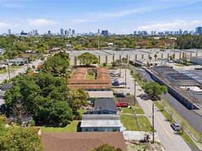 1017 NW 8th St, Hallandale Beach FL 33009