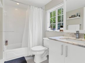 2009 SE 10th Ave 322, Fort Lauderdale FL 33316