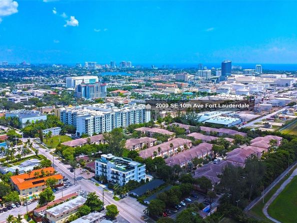 2009 SE 10th Ave 322, Fort Lauderdale FL 33316
