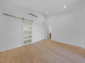 53 NW 107th St, Miami Shores FL 33168