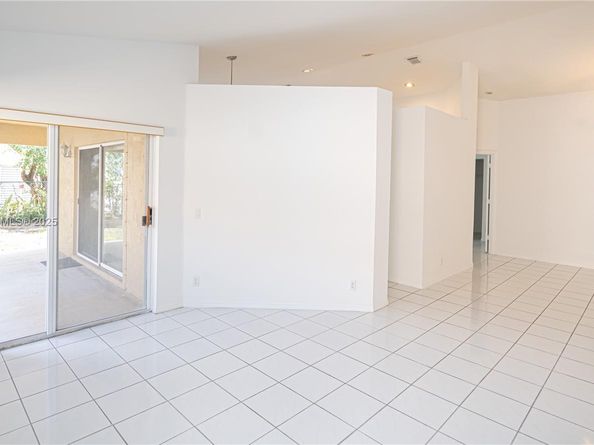 13216 SW 49th Ct, Miramar FL 33027