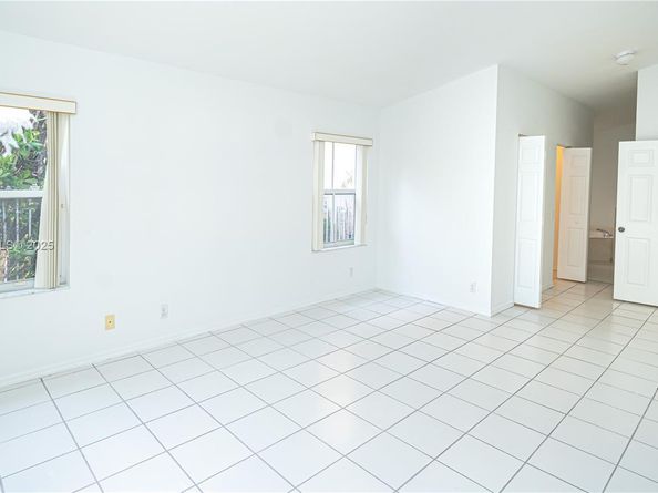 13216 SW 49th Ct, Miramar FL 33027