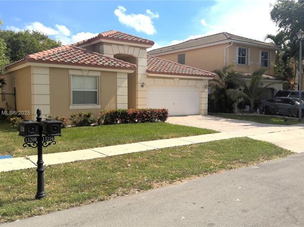 13216 SW 49th Ct, Miramar FL 33027