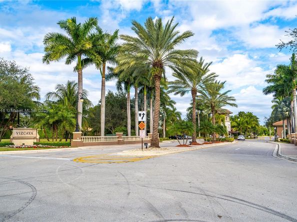 13216 SW 49th Ct, Miramar FL 33027