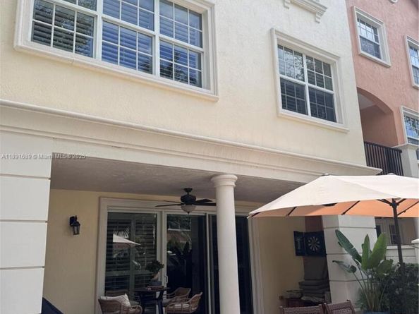 5565 NE Trieste Way, Boca Raton FL 33487