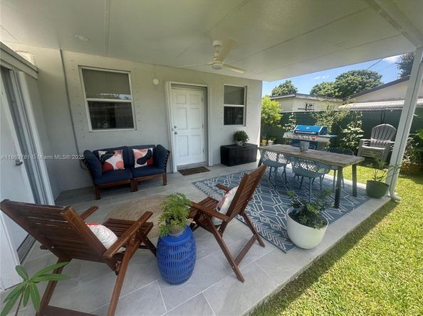 7310 SW 31st St, Miami FL 33155