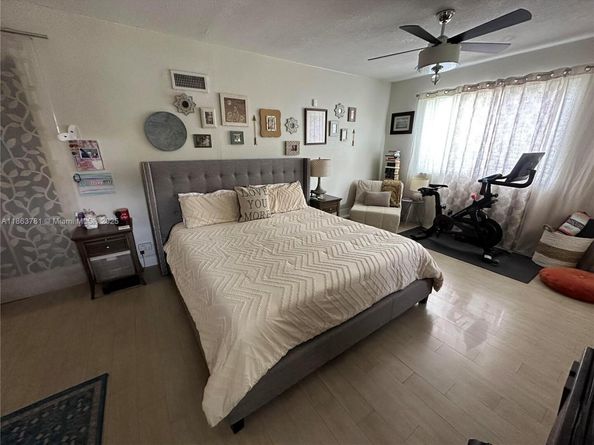 7310 SW 31st St, Miami FL 33155