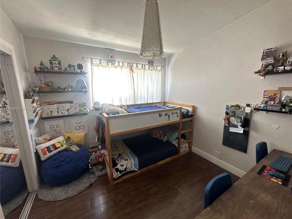 7310 SW 31st St, Miami FL 33155