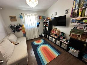7310 SW 31st St, Miami FL 33155