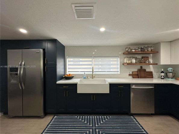7310 SW 31st St, Miami FL 33155