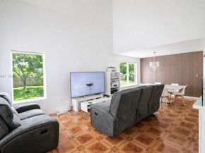 14615 SW 142nd Place Cir, Miami FL 33186