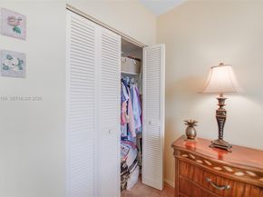 1965 S Ocean Dr 18K, Hallandale Beach FL 33009