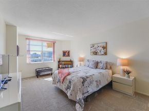 1965 S Ocean Dr 18K, Hallandale Beach FL 33009