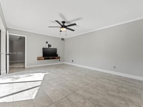 11867 SW 13th Ct 11867, Davie FL 33325