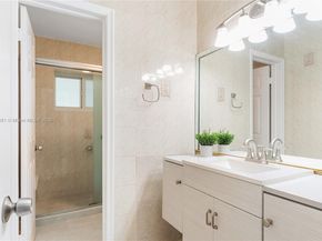 2670 SW 119th Ct, Miami FL 33175